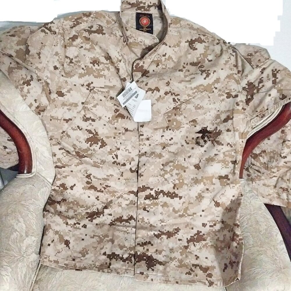 USMC Long Sleeve Combat Uniform Shirt New Desert MARPAT Camouflage
